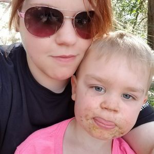 Meet your Posher, Candie